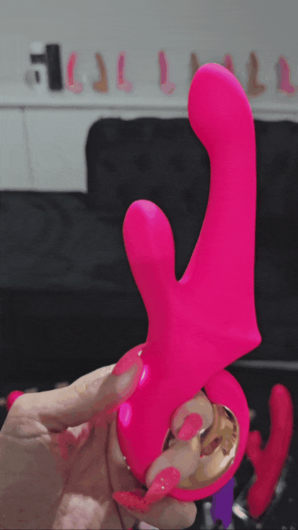 New adult Luxury shopping e 7 8272